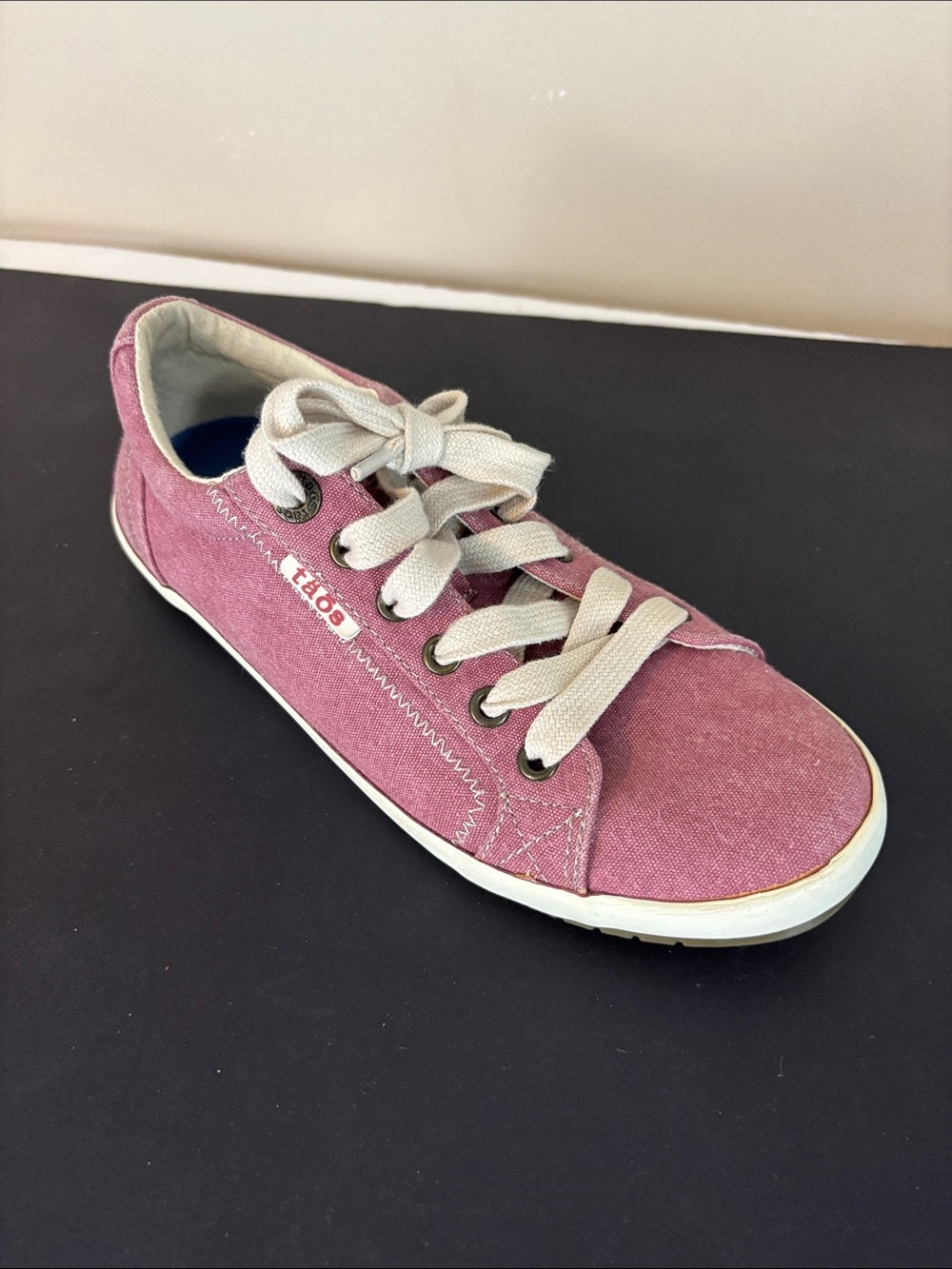 Taos Star Rose Washed Canvas Sneaker Size 7